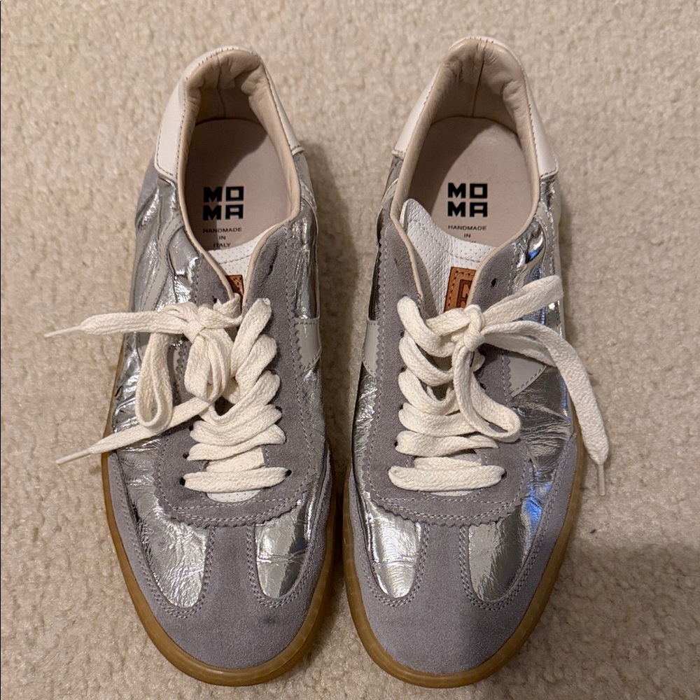 Moma Women's Silver and Gray Sneakers